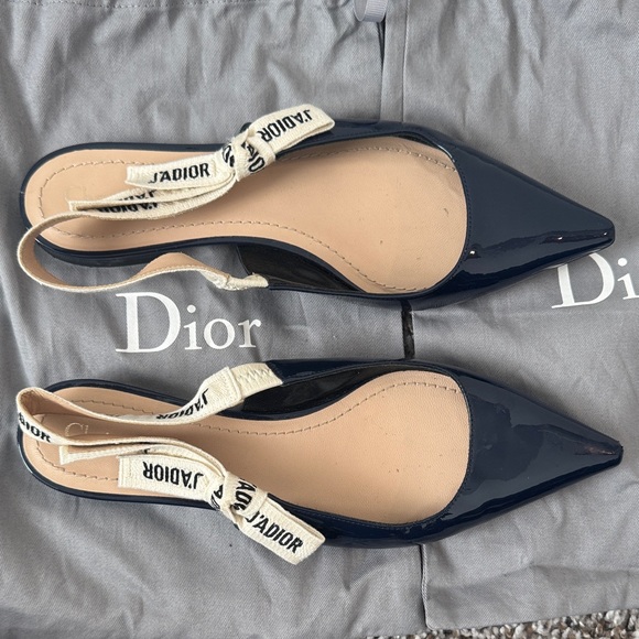DIOR Patent Dark Navy Slingback Flats - Picture 5 of 5